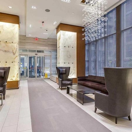Luxury Condo Prime Location Toronto Bagian luar foto