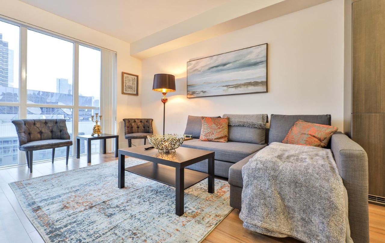 Luxury Condo Prime Location Toronto Bagian luar foto
